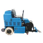 Važiuokite ant grindų grandiklio, kad pašalintumėte keramiką